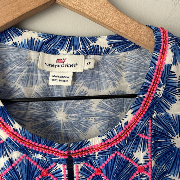 Vineyard Vines Women's Blue Pattern Embroidery Tunic Size XS - Picture 3 of 4